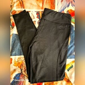 Insulated leggings